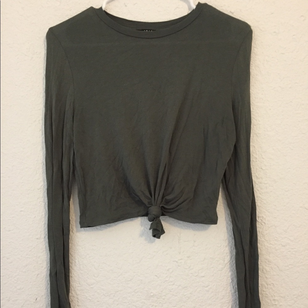 green long sleeve top